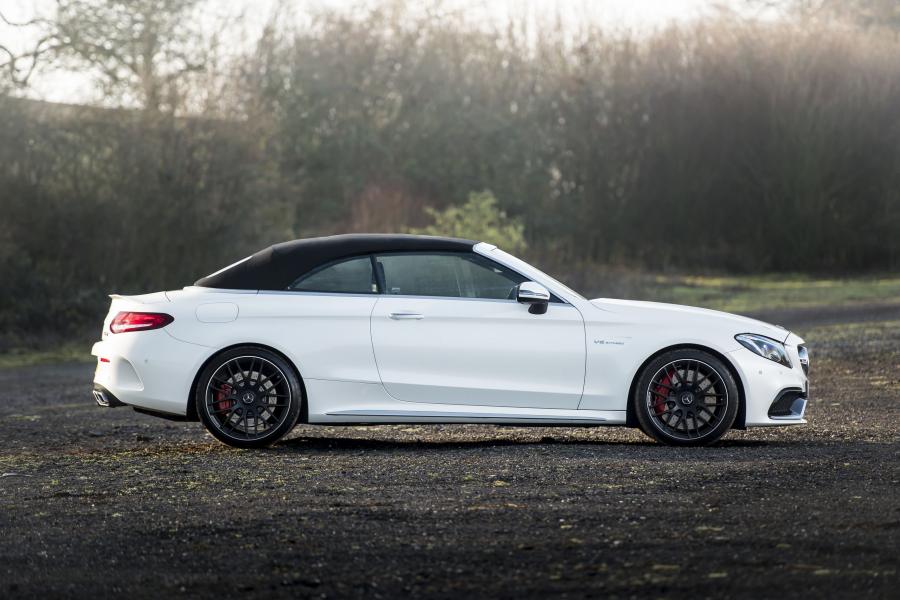  Mercedes-AMG C63 S Cabriolet 2016 года  (UK) (фото 5 из 30)